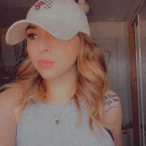 Meet your Posher, Sapphire